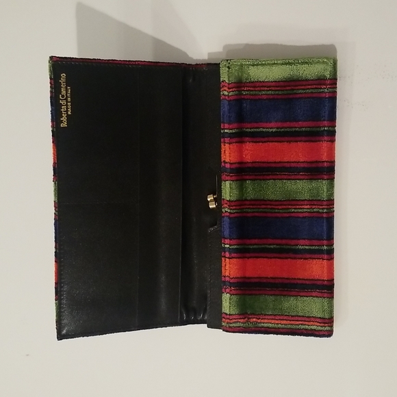 Wallet - Picture 2 of 3